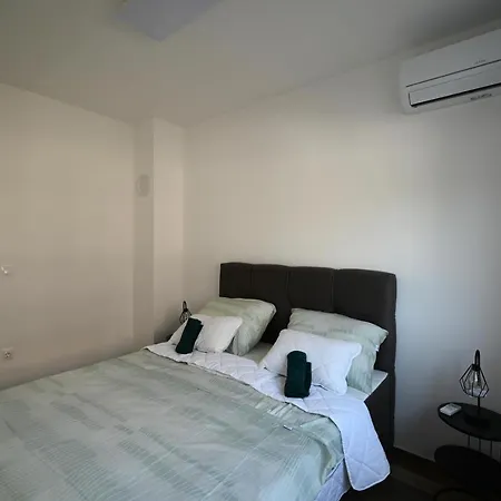 Apartment Greenescape